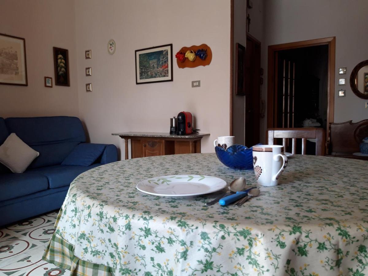 Bed And Breakfast Hibiscus อาลเกโร ภายนอก รูปภาพ